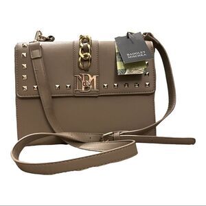 NEW Badgley Mischka Bag Cream Beige Plain Grain Crossbody Purse Gold Chain Strap